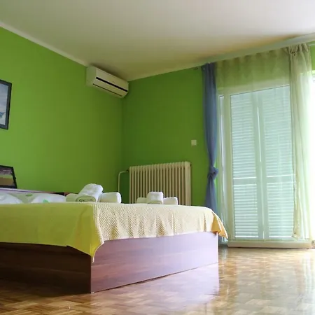 Mira A2 Lägenhet Crikvenica